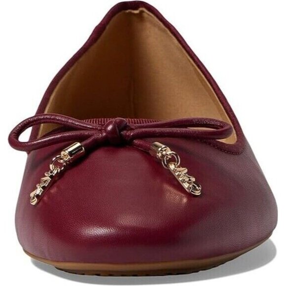 Michael Kors Nori Flex Flat Womens Size 9.5 Mulberry Leather Slip on Square Toe - Picture 2 of 5